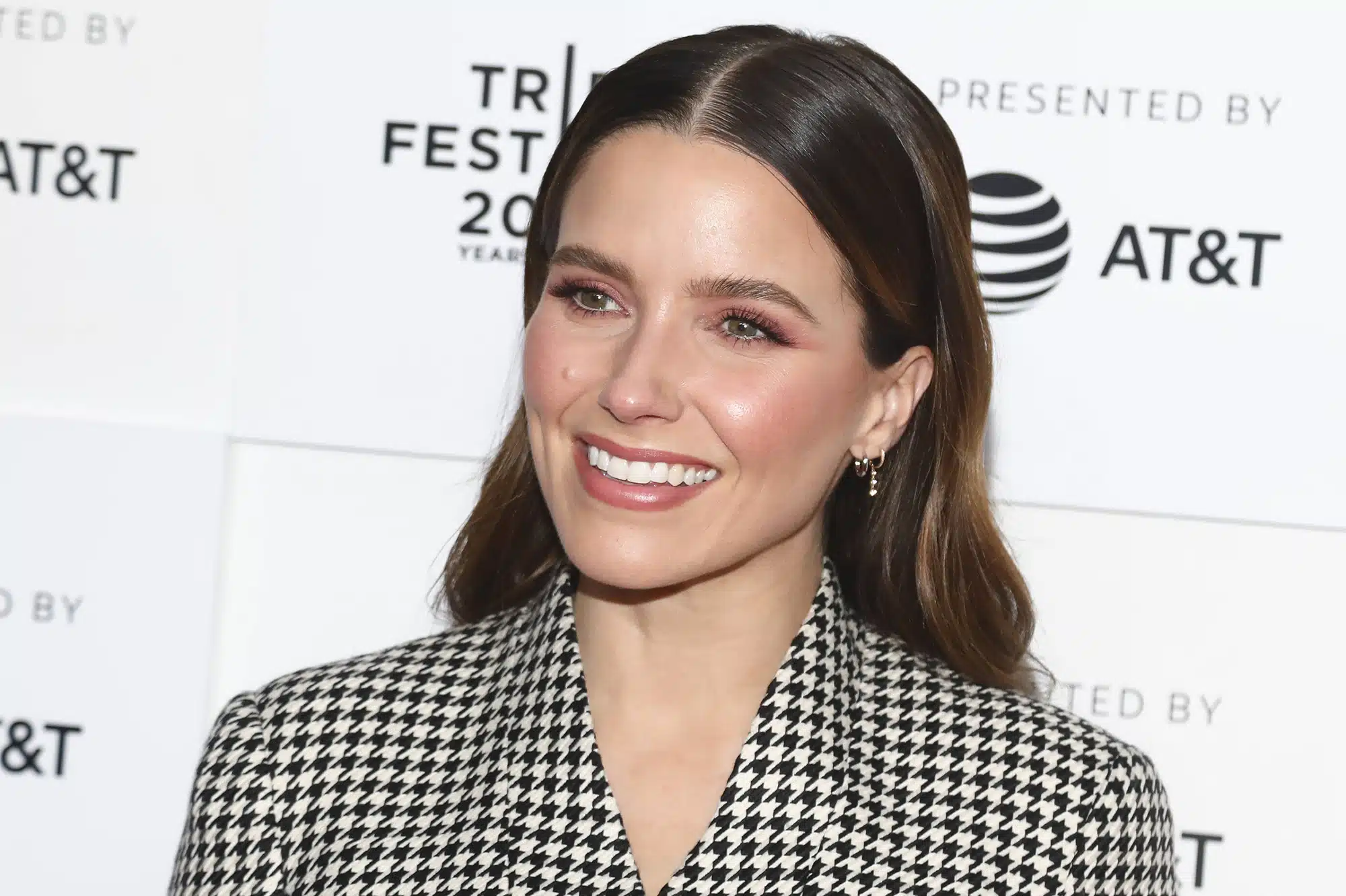 Sophia Bush