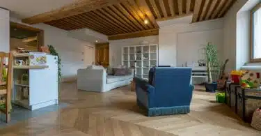 Les meilleures combinaisons de couleurs pour sublimer un parquet en chêne clair