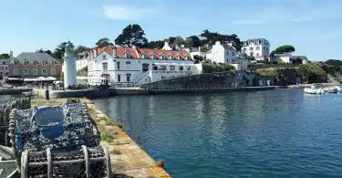 buildings at the bay during day