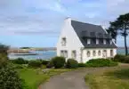 Caractéristiques uniques des maisons bretonnes traditionnelles